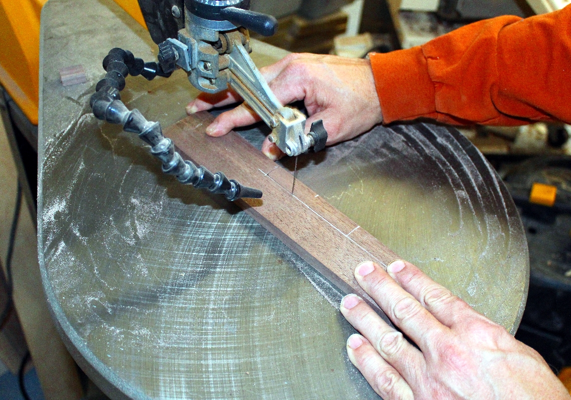 Wooden Phone Amplifier