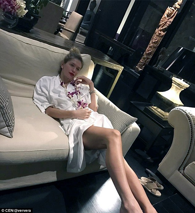 The stunner shared snaps from her luxurious getaway, saying: 