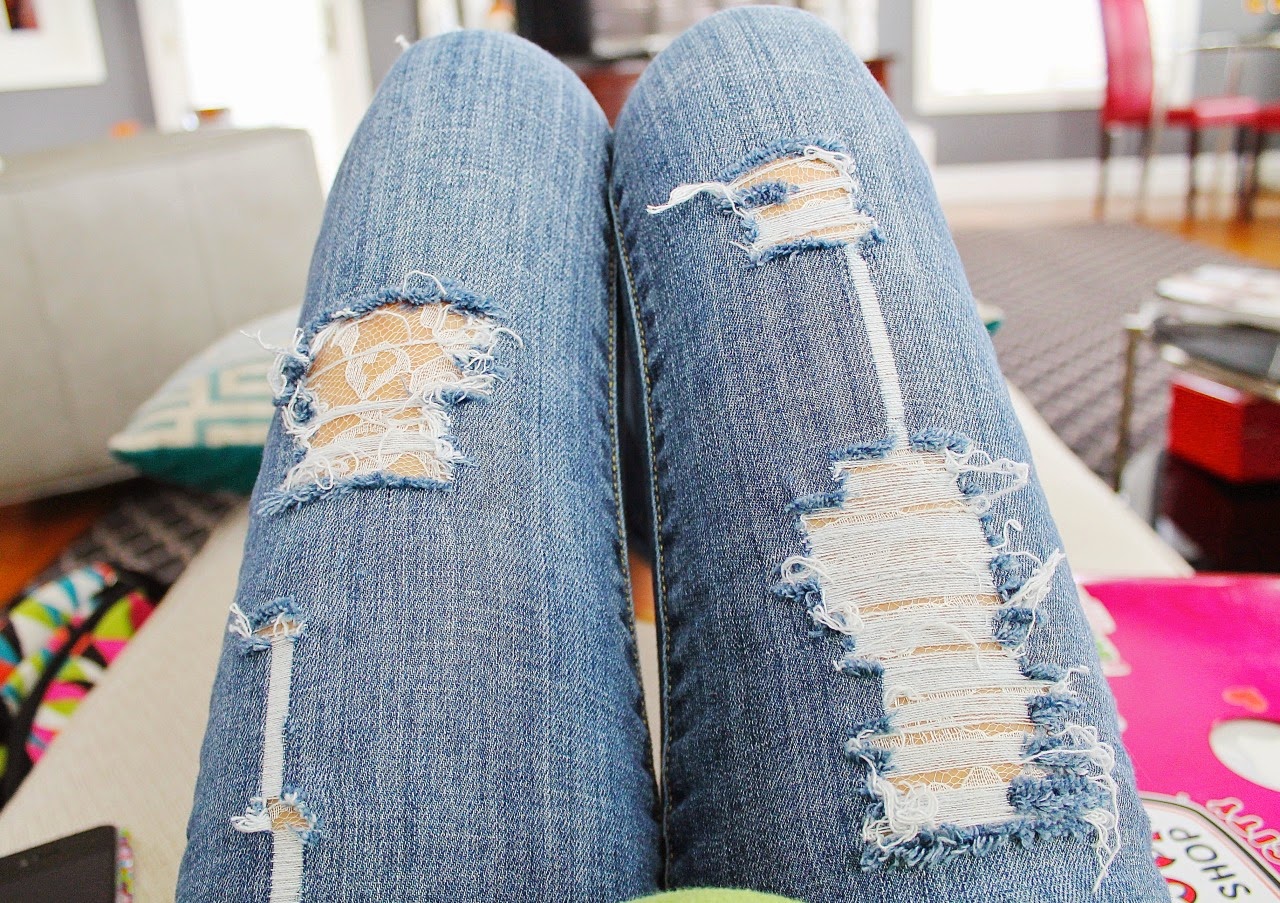 дырки с нитями для джинсов